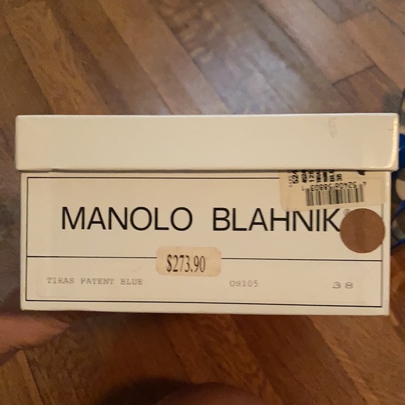Manolo Blahnik patent blue stiletto strappy heels! - Picture 8 of 9